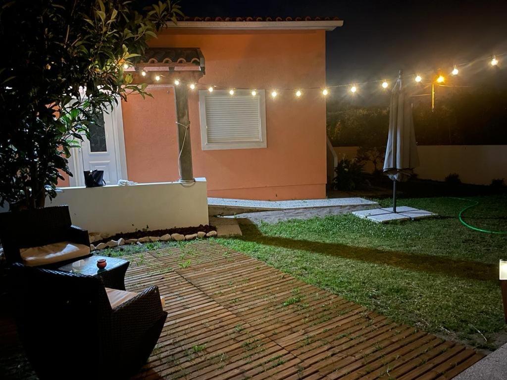 Moradia alegre no centro da Vila da Tocha. Exterior foto